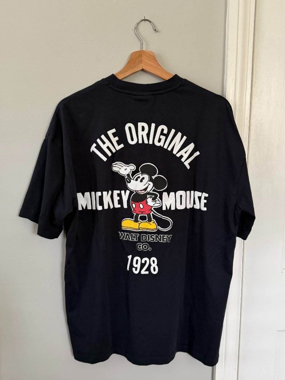ASOS Disney Mickey Mouse Oversized Graphic Tee UNISEX | Size Small